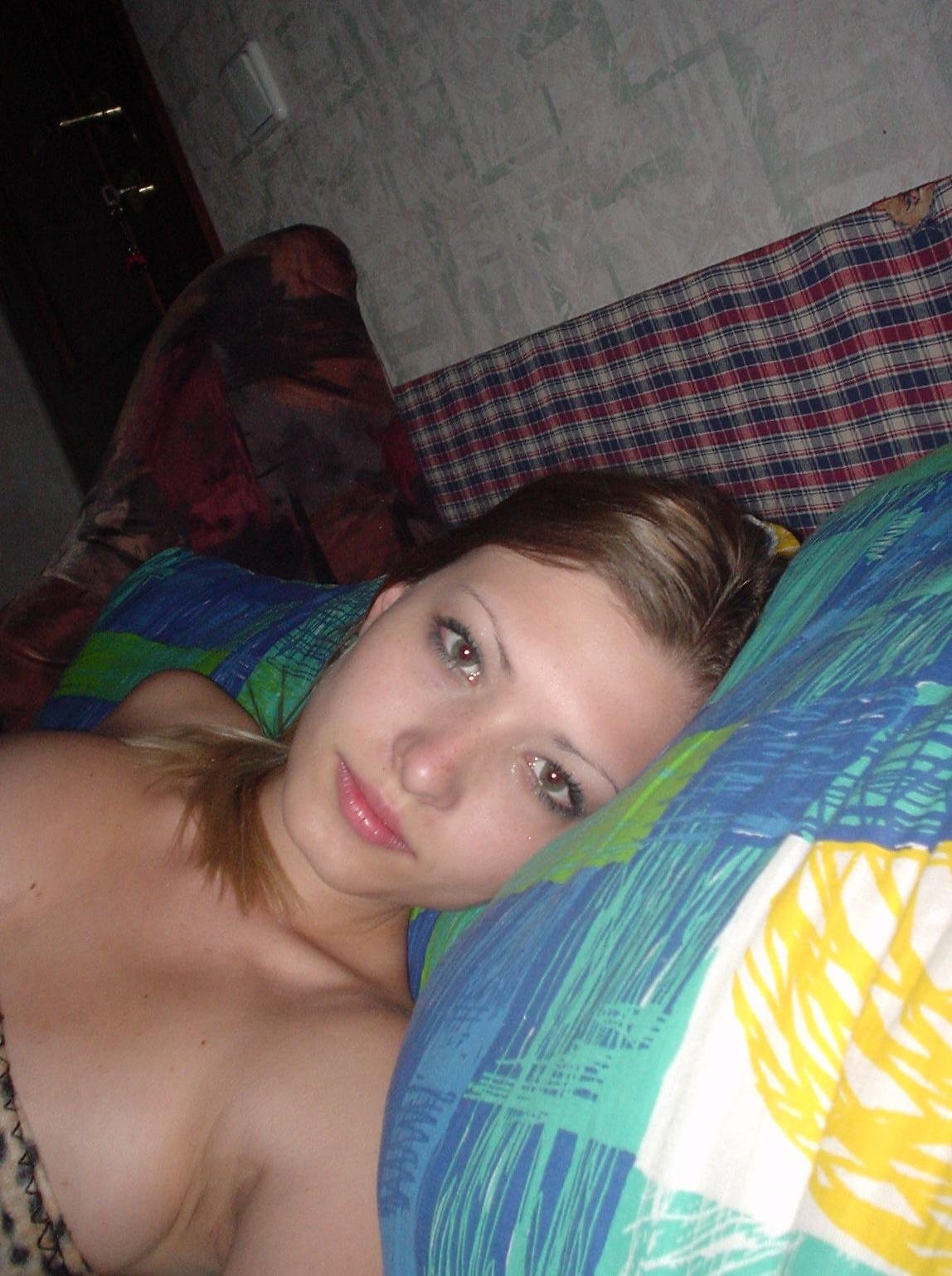 HelloKitty3232 aus Oberösterreich,Österreich